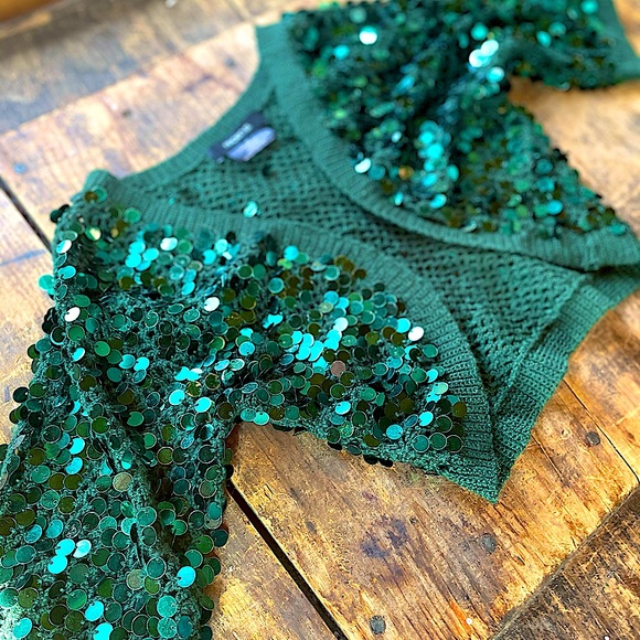 Green Sequined Cardigan - Picture 5 of 5